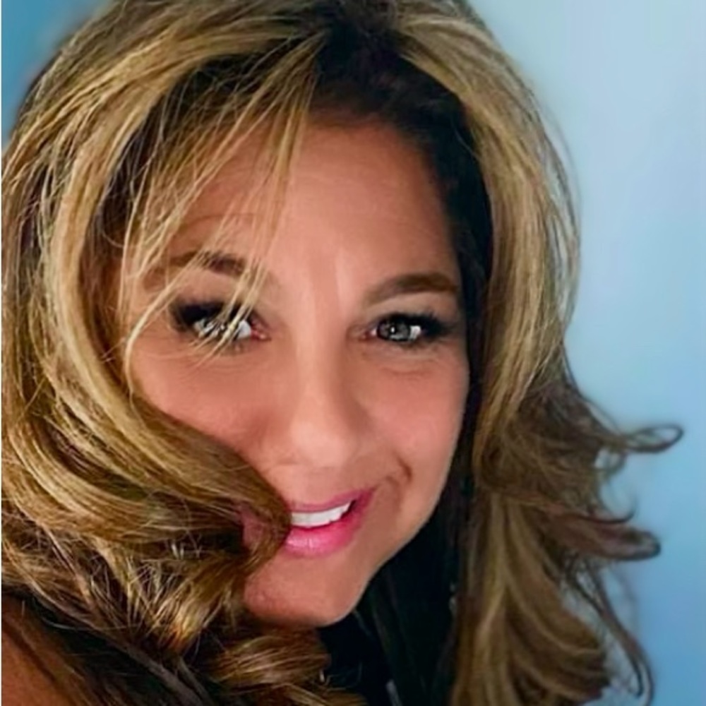 Meet your Posher, Chrissy